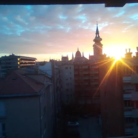 Buda Super Panorama Διαμέρισμα *